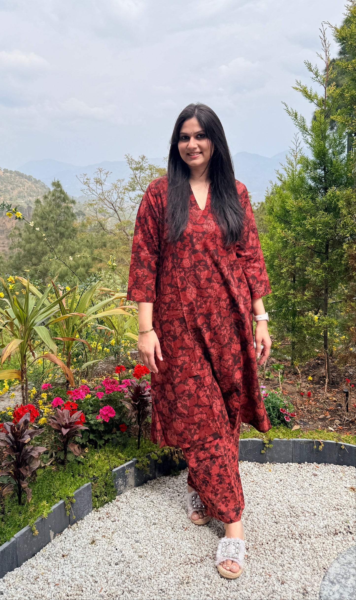 Surkh  Kurta Set