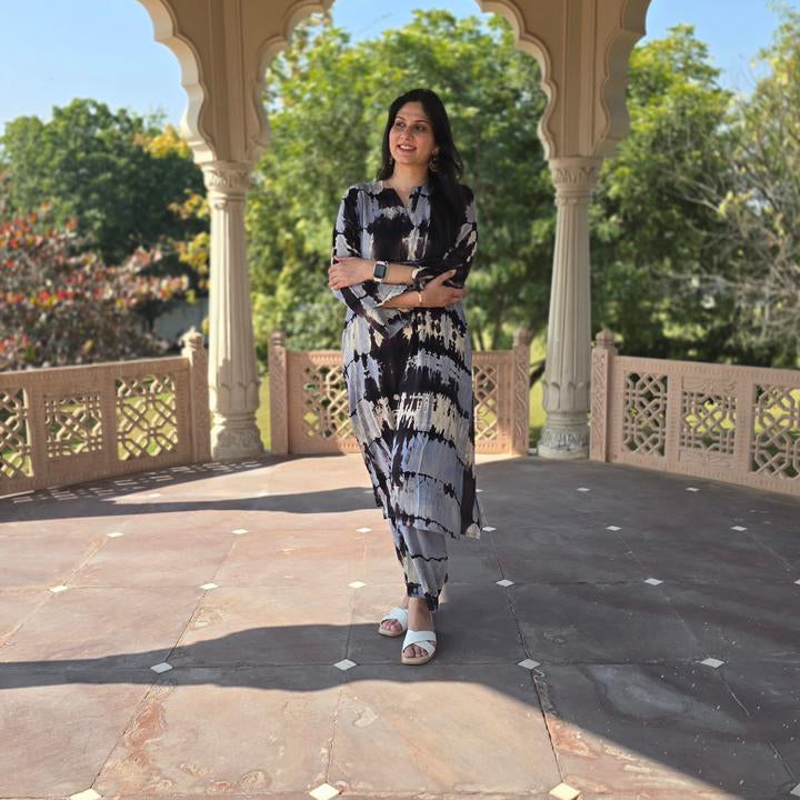 Rangreza – Dhuaan Grey Kurta Set