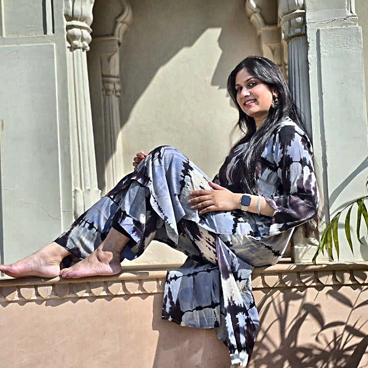 Rangreza – Dhuaan Grey Kurta Set