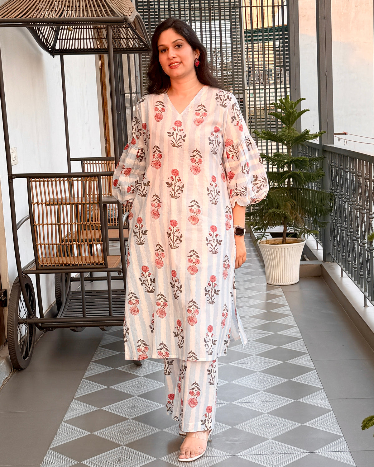 Peekaboo Blue Kurta Set - front