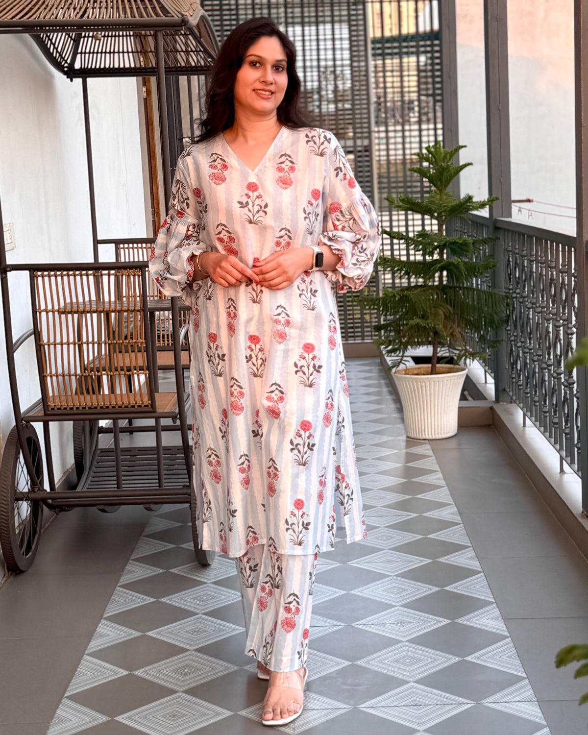Peekaboo Blue Kurta Set - angled