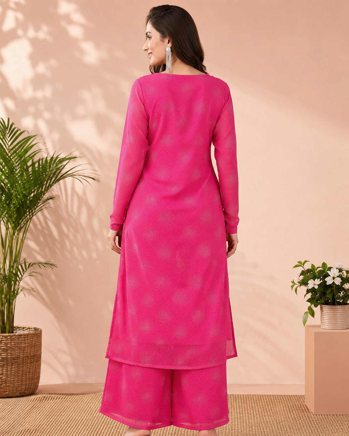 Chandni Noor rani pink kurta set, back view